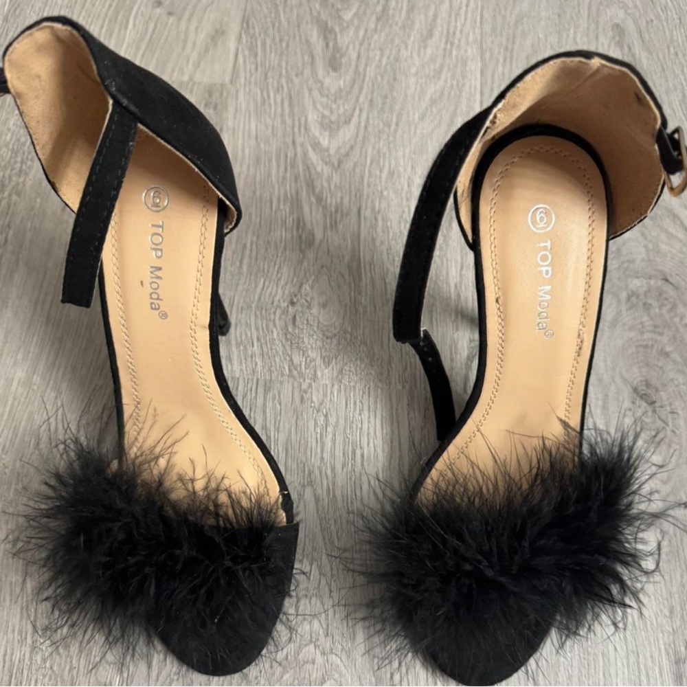 TOP Moda Black Feathered Stiletto Heels